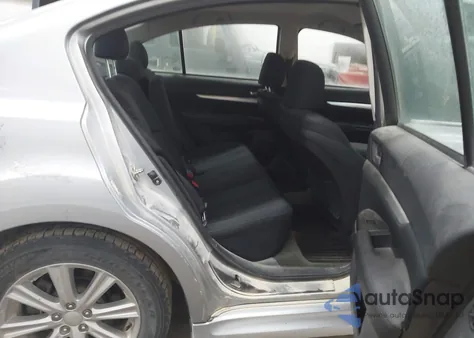 2012 Subaru Legacy 2.5I Premium из США, поврежденный, VIN 4S3BMCC66C3029309